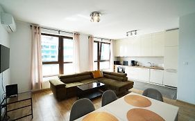 Podwale 2 3-Pok 62 M2 Apartamentowiec Przy Rzece Klima